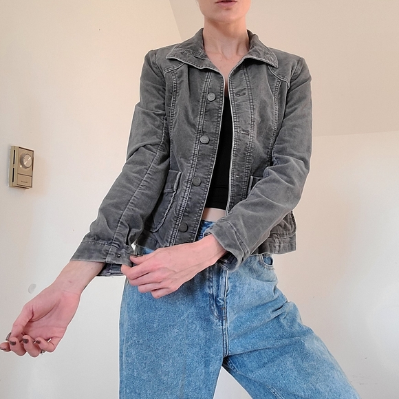 EDDIE BAUER - CORDUROY JACKET - Picture 4 of 11